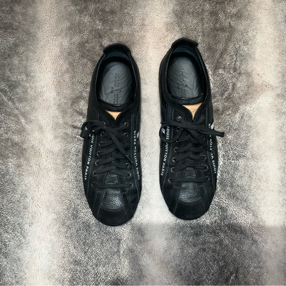 Louis Vuitton Paris Men's Black Sneakers - Picture 2 of 7